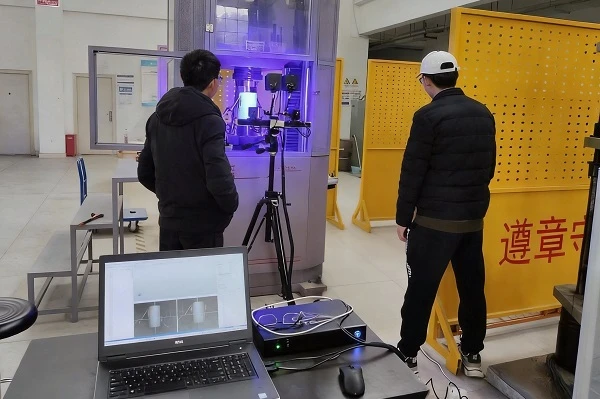 DIC应变测量系统,混凝土压缩试验,裂纹监测