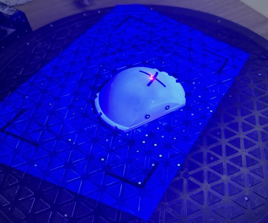 XTOM拍照式蓝光三维扫描仪获取灯罩注塑件曲面准确、完整三维数据