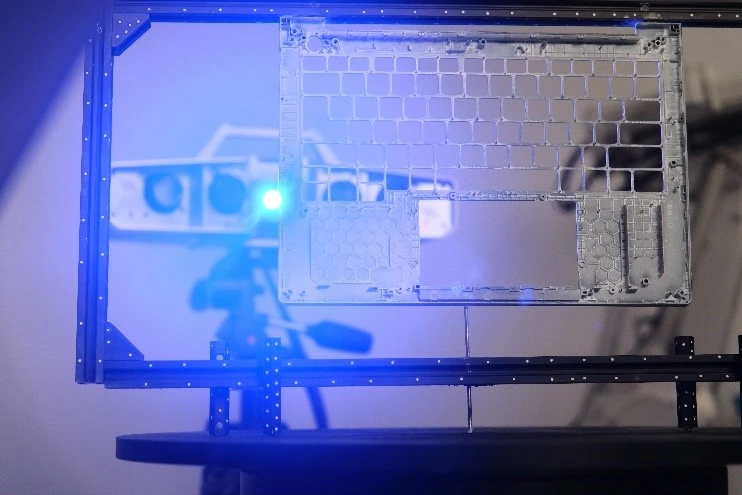 新拓三维XTOM-12M 蓝光三维扫描仪适用于不同尺寸大小工件3D扫描效果示意图