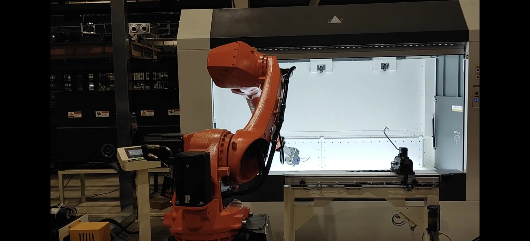 The Tube Qualify 3D tube measurement system is used to detect deviations in tube bend angles and the dimensions of bend points. The Tube Qualify 3D tube measurement system is used to detect deviations in tube bend angles and the dimensions of bend points.